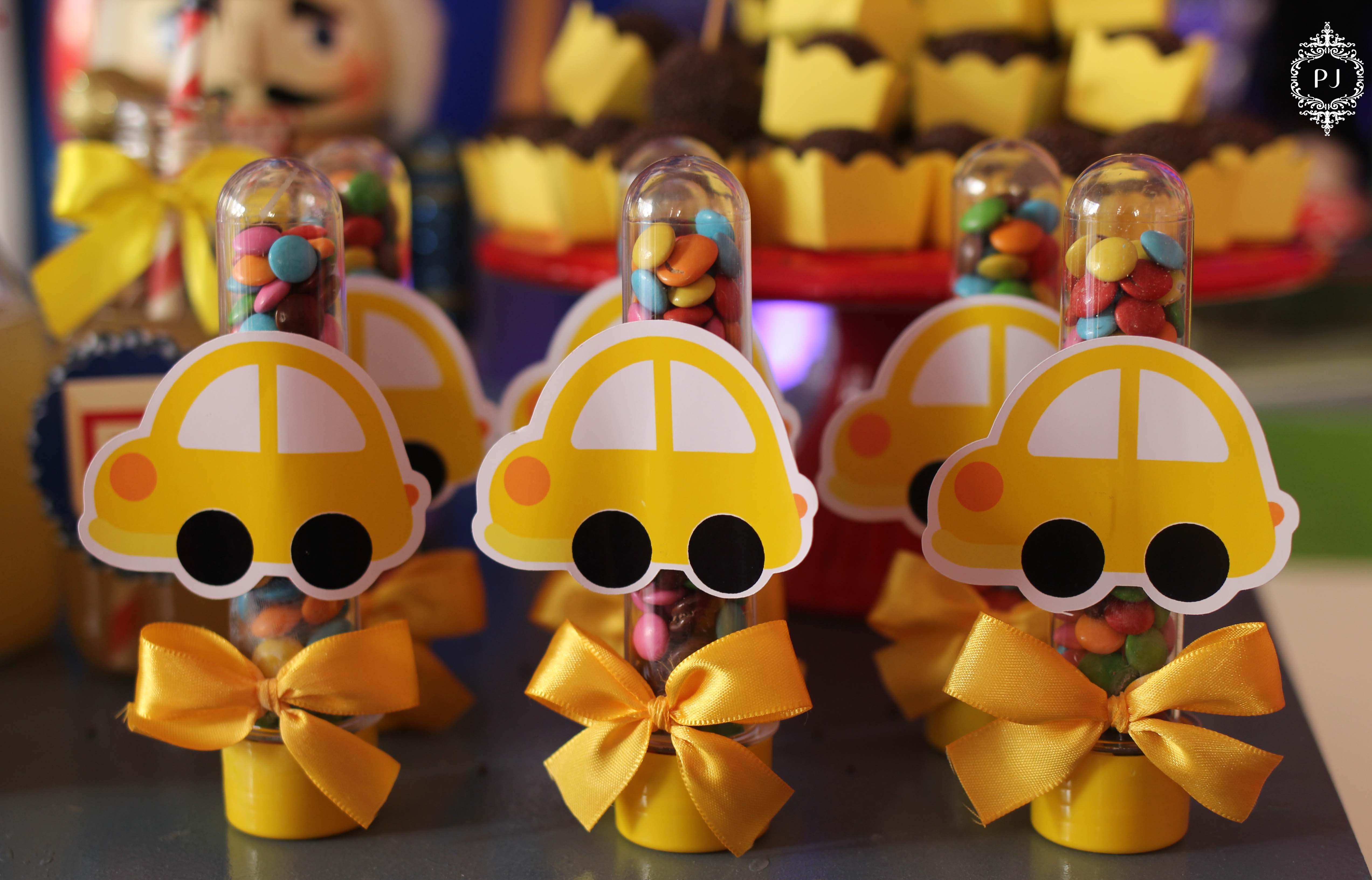 roupa para aniversario tema brinquedos