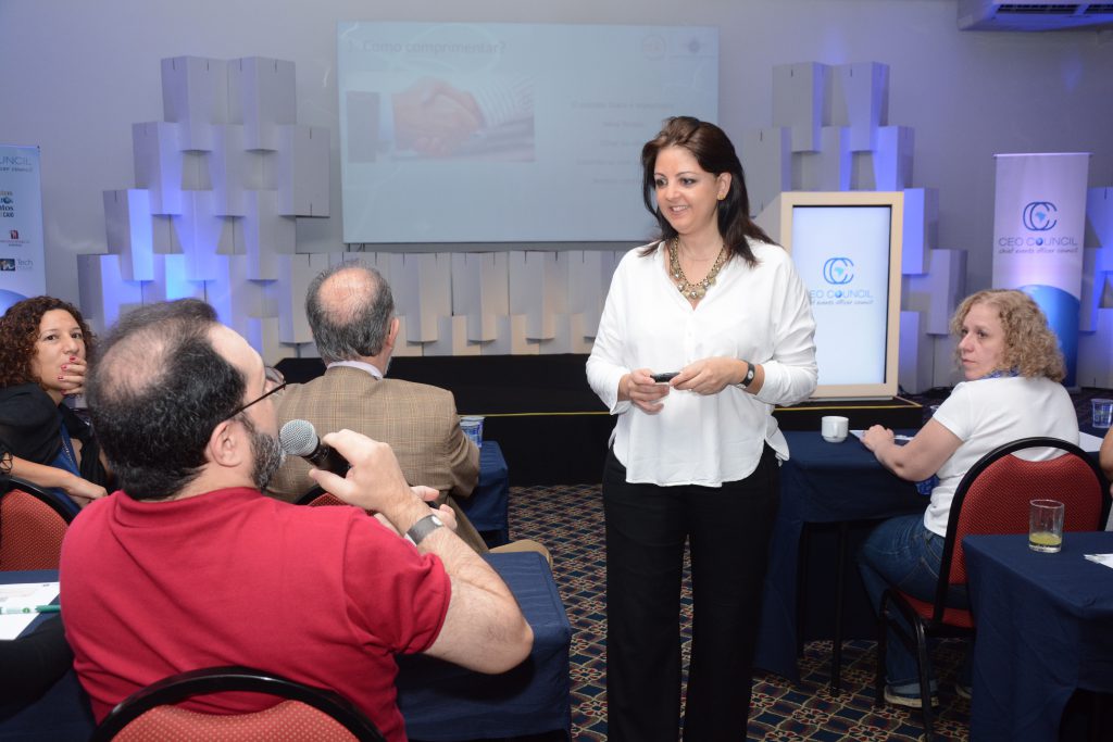 Cursos de empreendedorismo e etiqueta social e corporativa por Patricia Junqueira e Escola Brasileira de Etiqueta