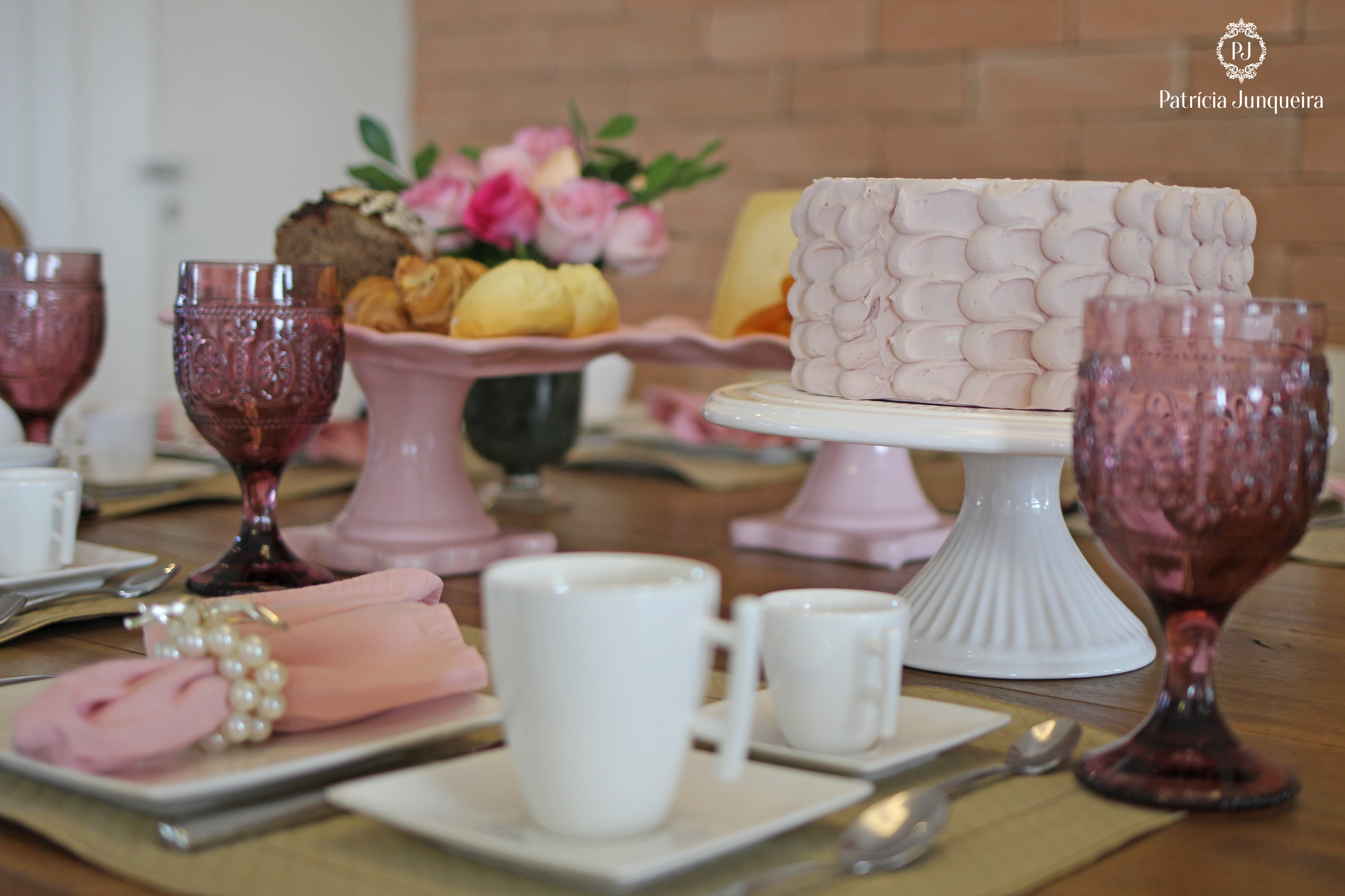 Café da manhã por Patricia Junqueira, decoração e etiqueta a mesa