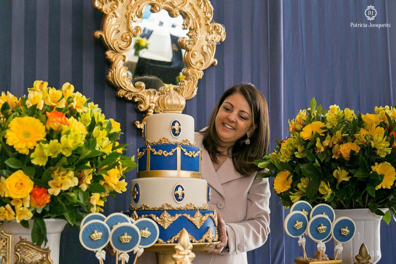 Decoração de Festas por Patricia Junqueira. Conheça seus cursos e decorações