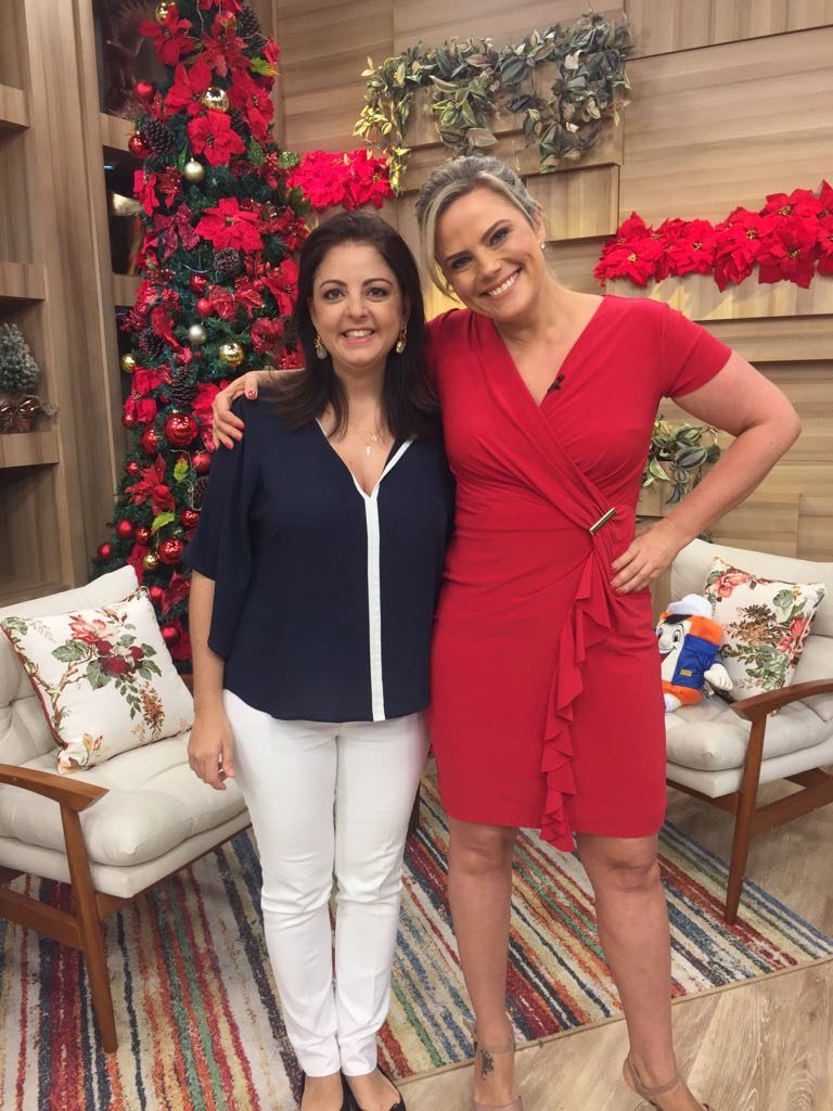 Patricia Junqueira no Programa Manhã Leve com Maria Candido - decoraçao de mesa de natal